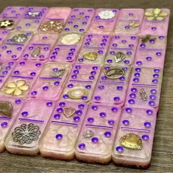 Vintage Charms Hand Crafted 28 Piece Domino Set - Picture 5 of 5